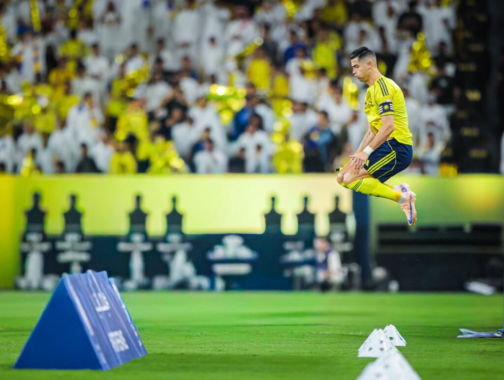 A 1-1 draw between Al Hilal and Al Nassr delays the Saudi Pro League title decision. 